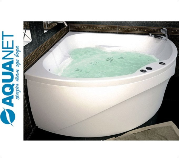 Ванна угловая Акванет VITORIA 135